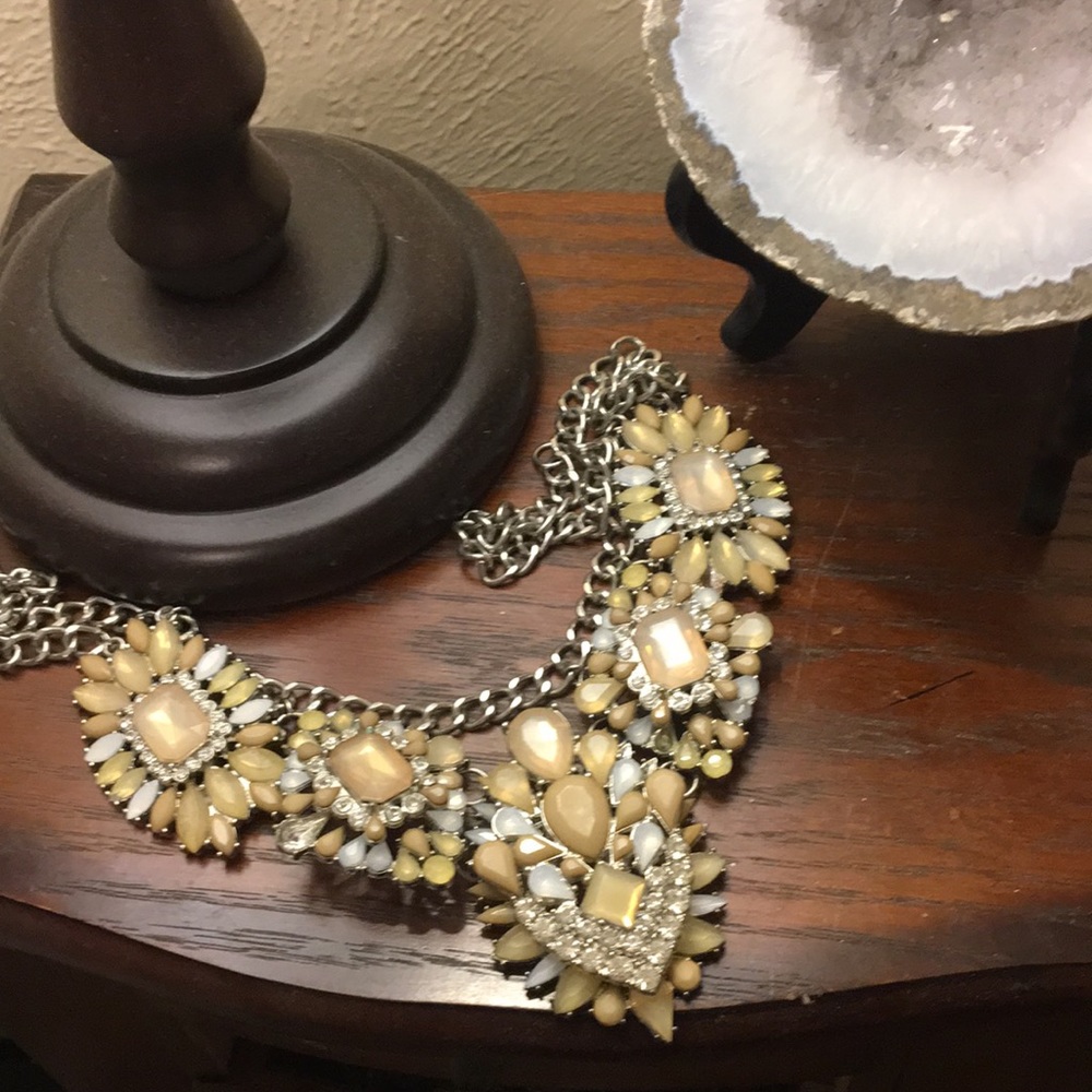 nice necklace